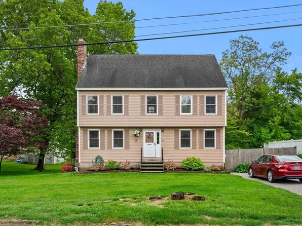 24 Floyd Ave, Tewksbury, MA 01876