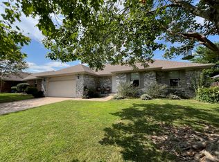 503 W Chestnut Rd, Nixa, MO 65714