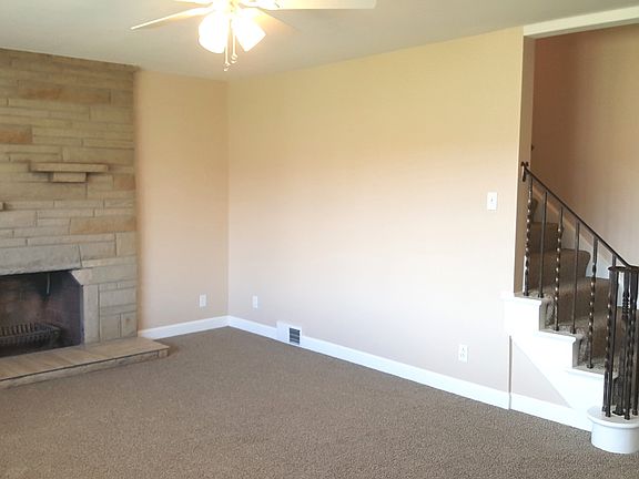 Staircase to 2nd Fl Master