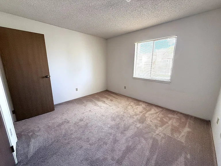 Woodstone Village Apartments — Photo 10
