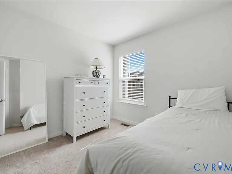 4019 Grand Reserve Ln — Photo 18