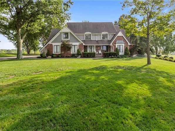 Crystal Lakes Real Estate Crystal Lakes Mo Homes For Sale Zillow