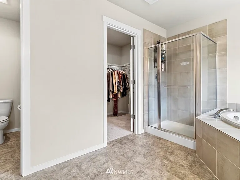 2914 Fiddleback St NE — Photo 17
