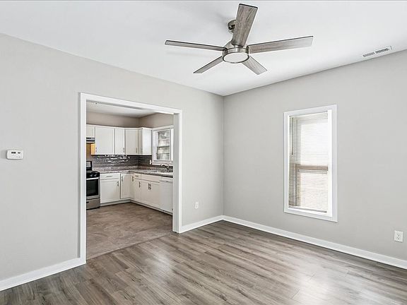 3rd image of 104 N Main St