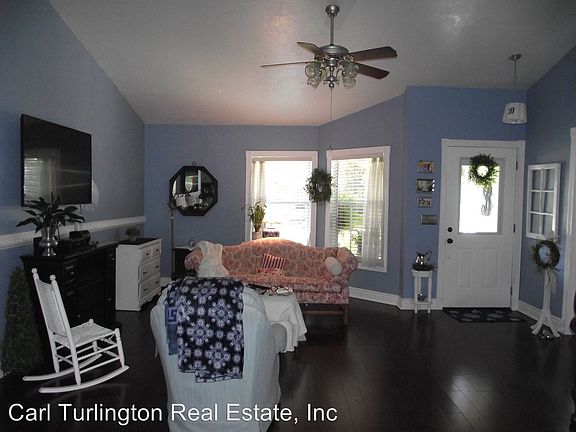 5th image of 5924 NW 43rd Ave