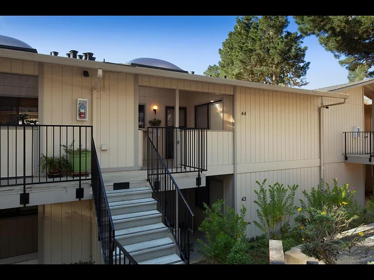 250 Forest Ridge Rd #44 — Photo 4