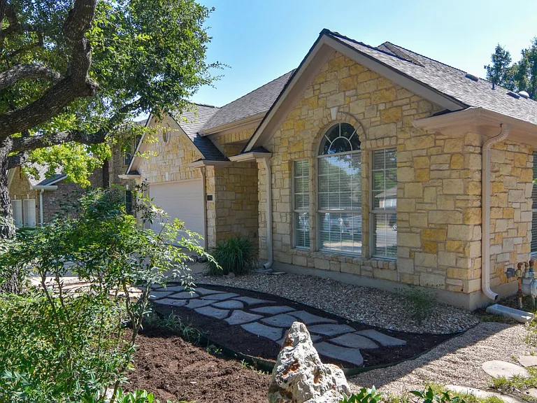 15001 Calaveras Dr — Photo 47