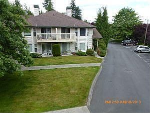 2nd image of 305 9th St APT 7