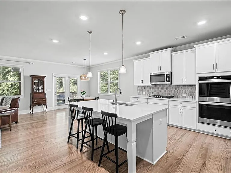 149 Treeline Trl — Photo 5