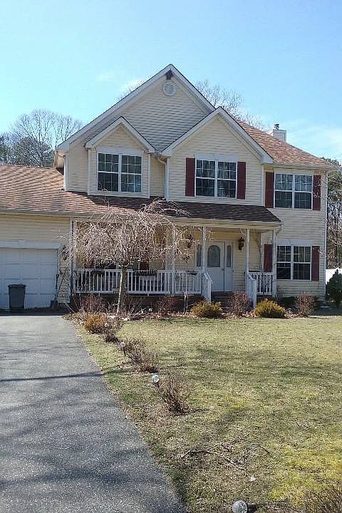 1st image of 202 Swezey Ln