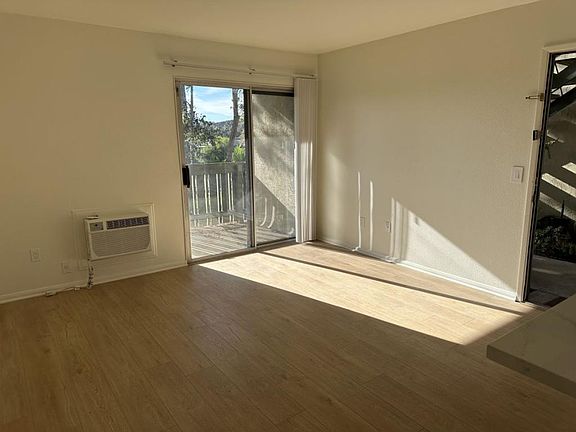 4th image of 830 W Lincoln Ave Unit 172