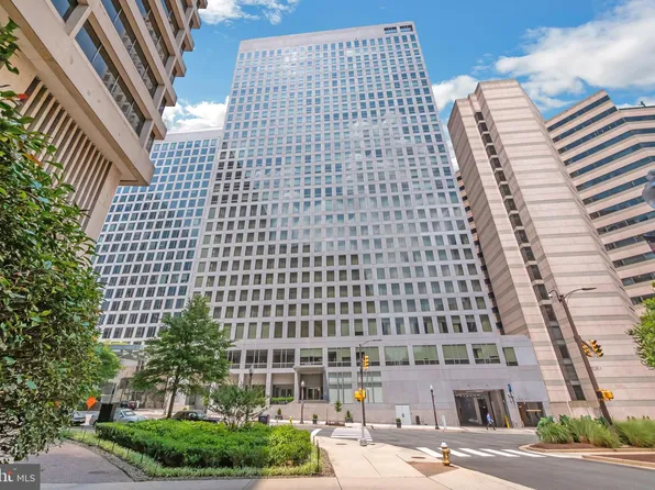 1111 19th St N APT 1804, Arlington, VA 22209