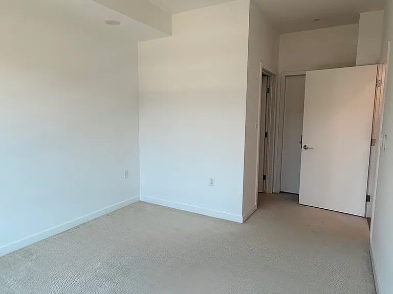 815 Tennessee St #311 — Photo 23