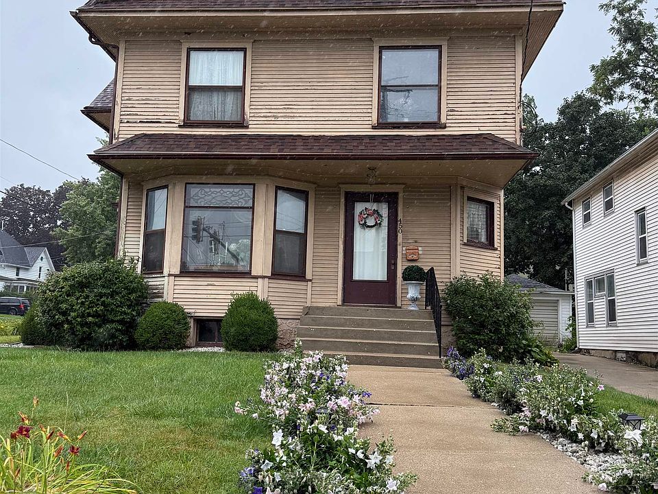 1st image of 450 S West Ave