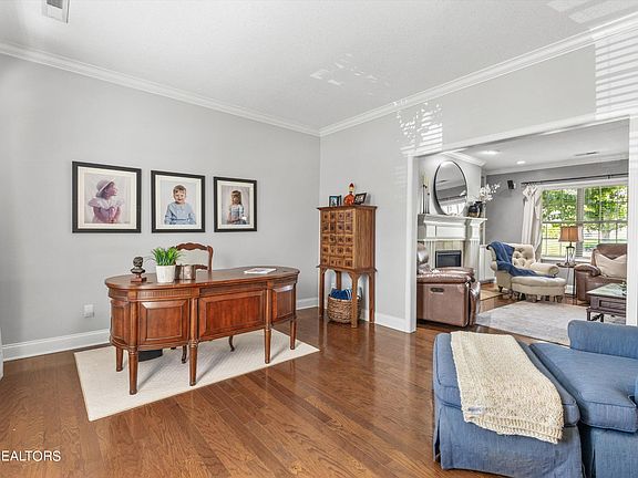 5th image of 3330 Maple Springs Ln