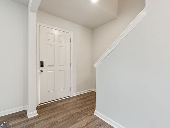 4th image of 134 Enclave Dr