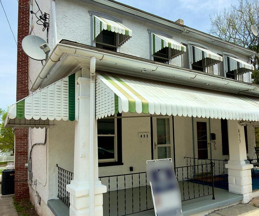 1st image of 433 May St
