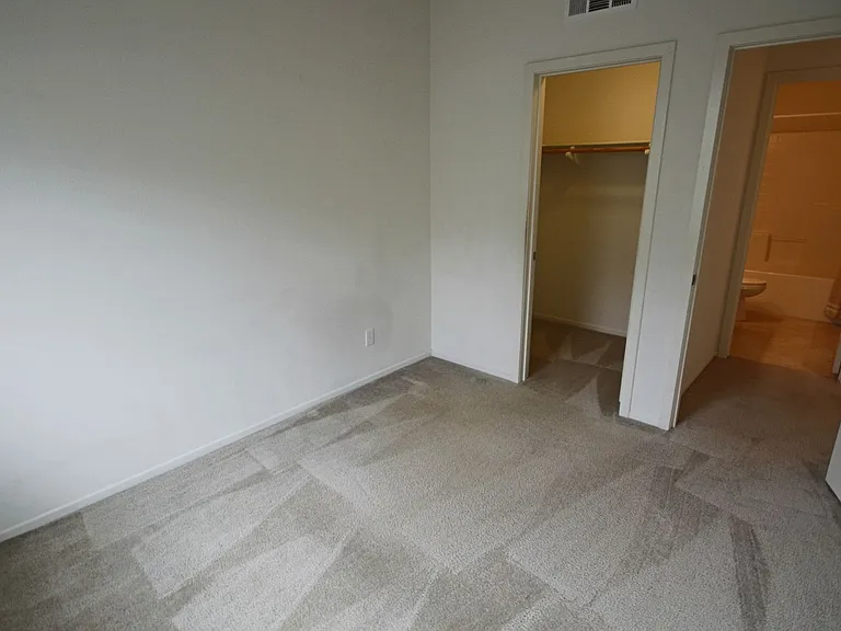 8897 Lightwave Ave — Photo 16