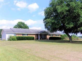 6945 County Road 462 S, Henderson, TX 75654