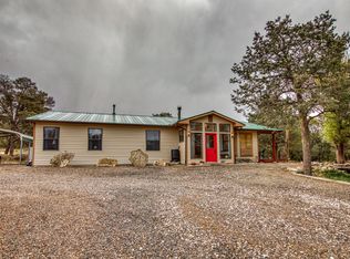 740 Highway 217, Edgewood, NM 87015