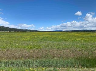 10 Gray Ln, Cascade, ID 83611