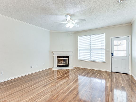 2nd image of 7101 Park Creek Cir W