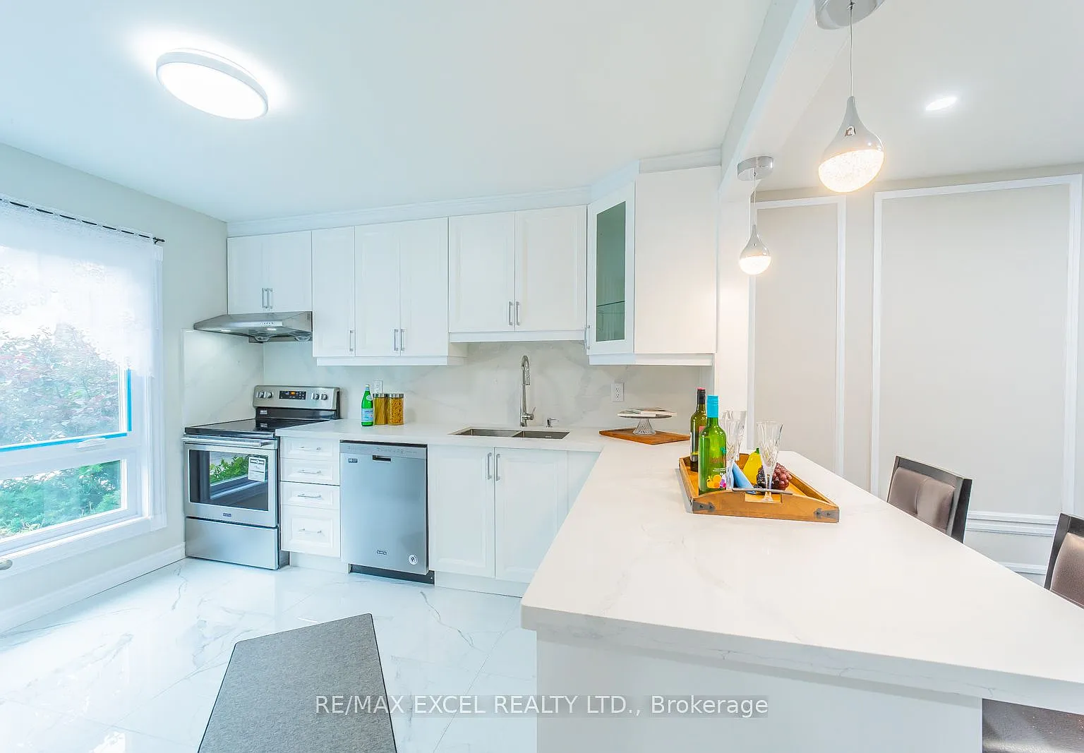 3 bed, $3,500 — Photo 3