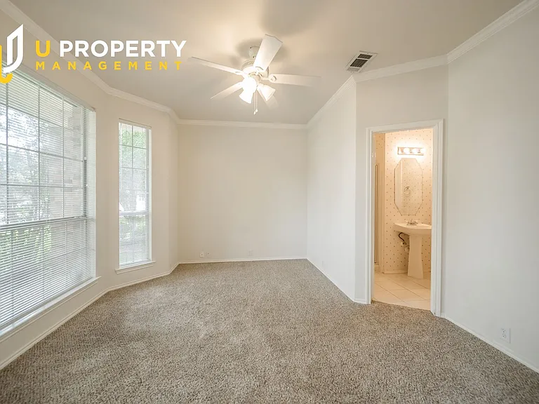 8713 Somerville Way — Photo 5