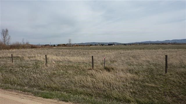 2nd image of Baseline Rd