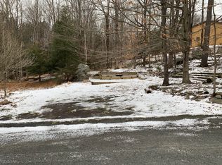 108 Bear Rock Rd, Lake Ariel, PA 18436