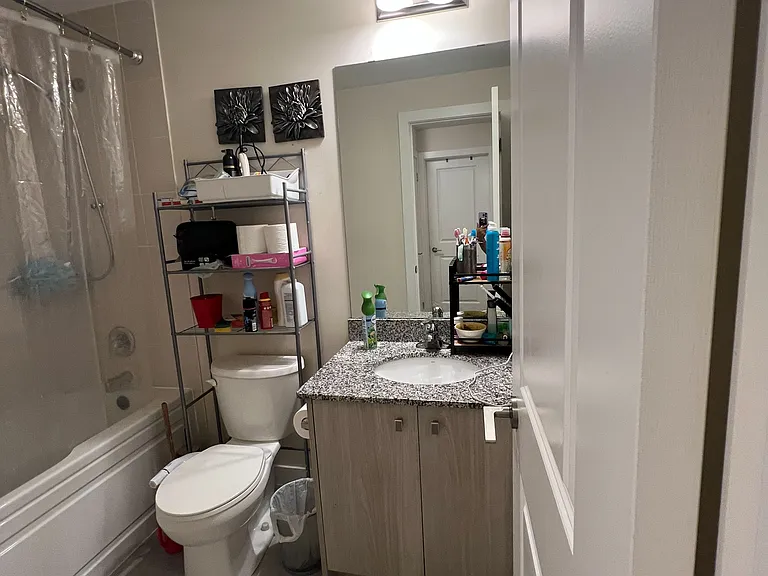 2 Phelps Ln #10 — Photo 24