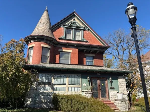 330 W 4th St, Greenville, OH 45331