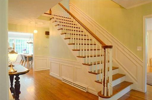 5th image of 61 Mount Joy Dr