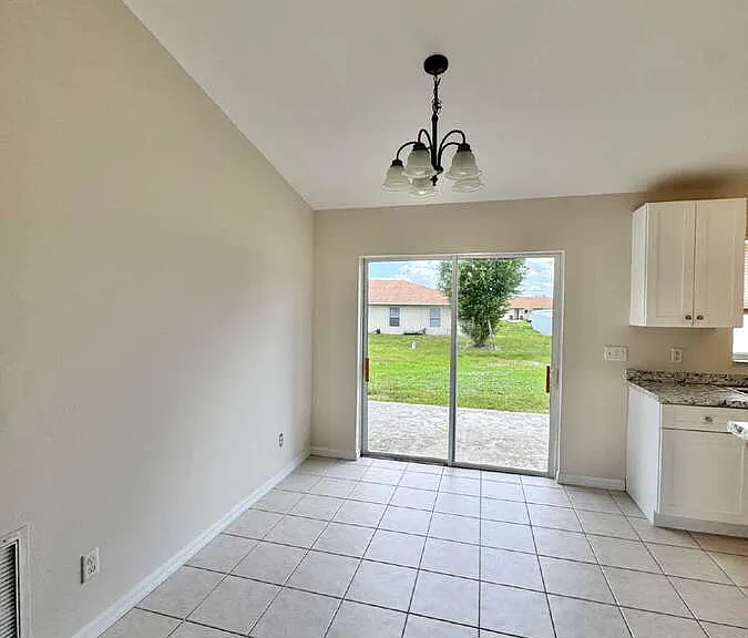 4421 25th St SW — Photo 11