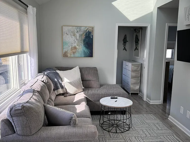 120 W Chadwick Way — Photo 6