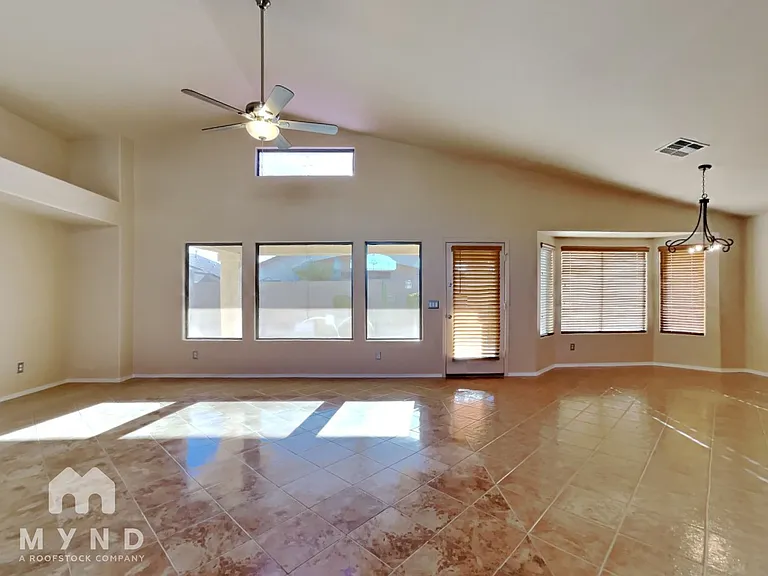 12813 W Aster Dr — Photo 5