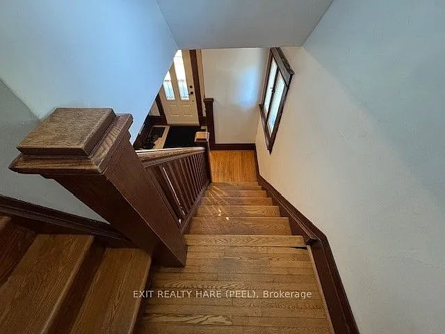 256 Broadway Ave — Photo 36