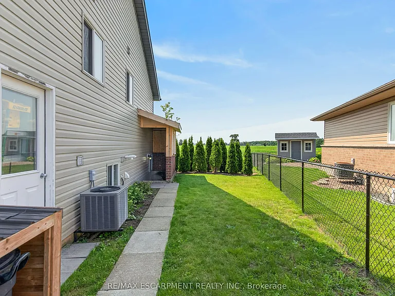 86 Golden Acres Dr — Photo 50
