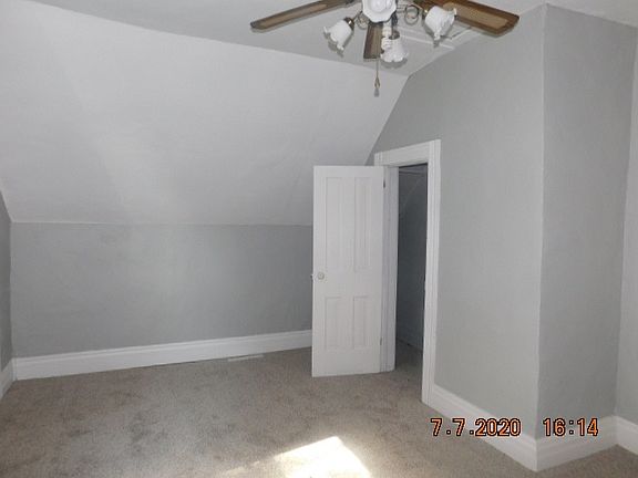 5th image of 22 N Superior St