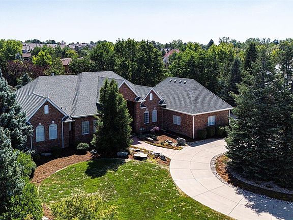 2nd image of 4238 S Dearborn Court