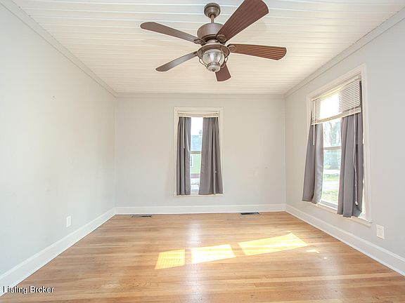 5th image of 801 Algonquin Pkwy