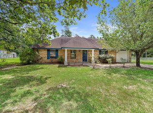 135 Lena Beth Dr, Leesville, LA 71446