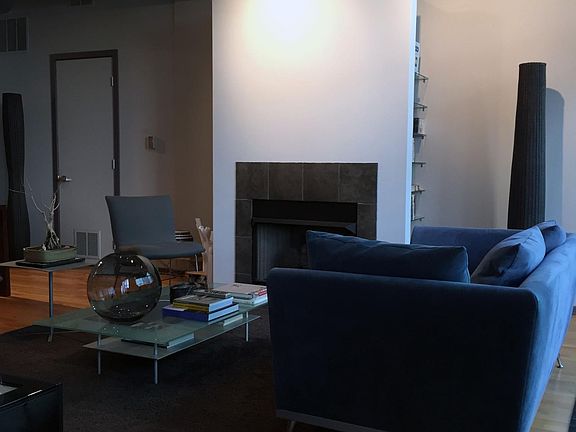 3rd image of 130 S Canal St APT 516