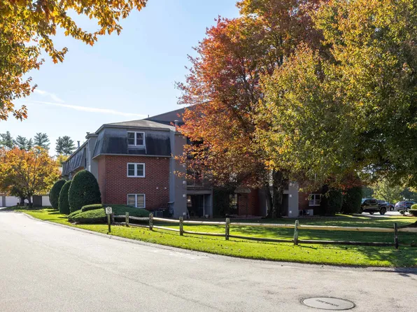 5 Blackstone Drive #4, Nashua, NH 03063