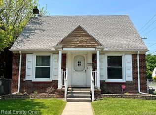 3100 Willow St, Dearborn, MI 48124