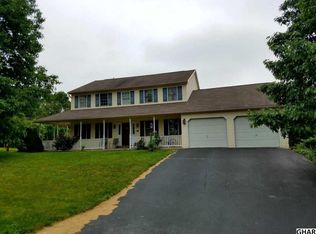 1 Sheeley Ln, Boiling Springs, PA 17007