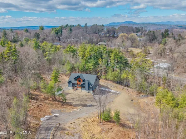 32 Pro Court, Hurley, NY 12443