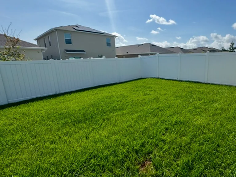 1567 Barberry Dr — Photo 10