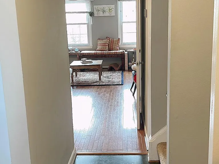 306 S Wayne St #B — Photo 2