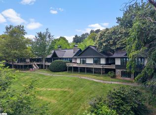 110 Huckleberry Rdg, Greenville, SC 29609